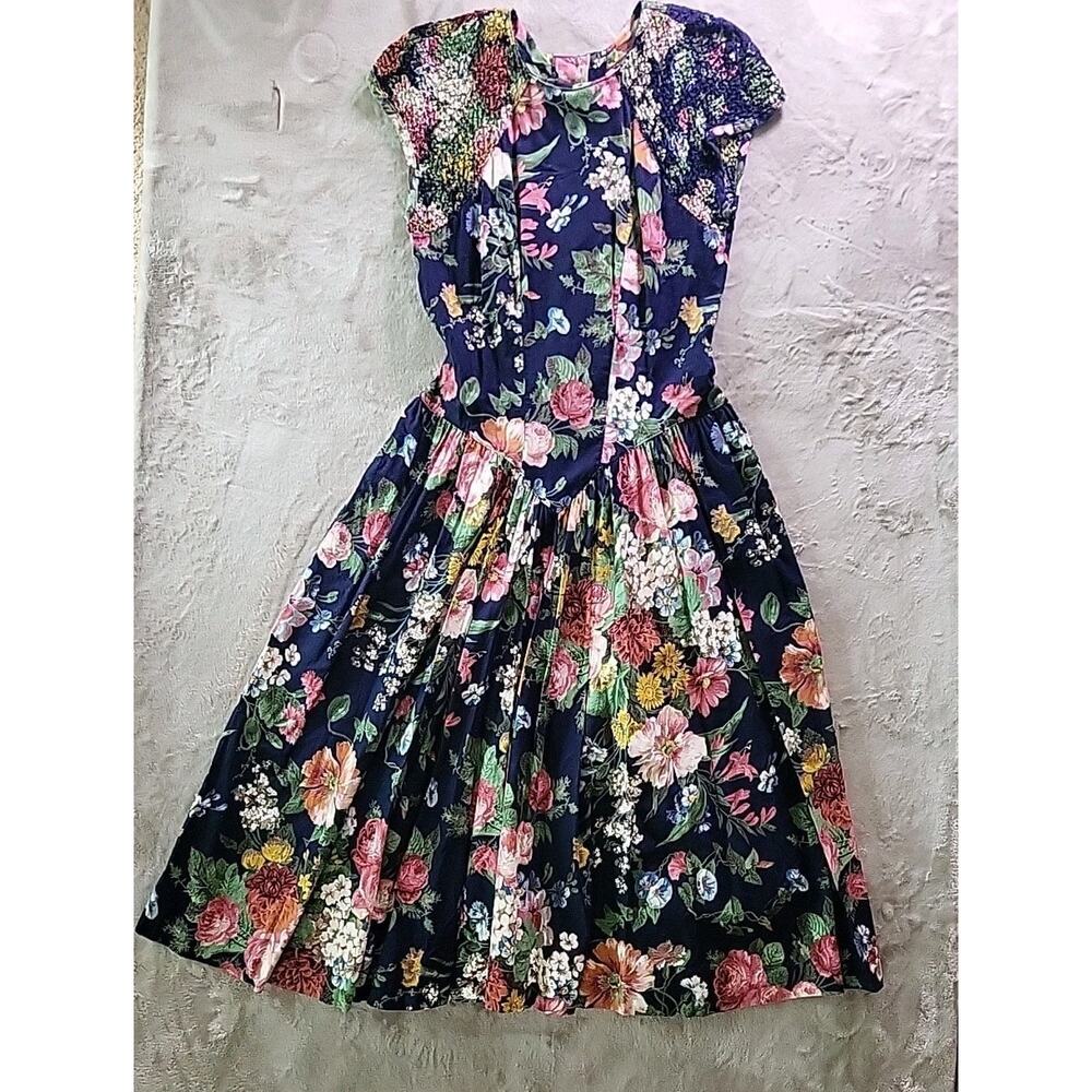 Vintage E.D. Michaels Dress Sz 7/8 Colorful Foral Cottagecore Fit/Flare Femine*